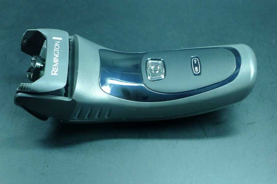 Rasierer Body F4790 (ohne Zubehörteile)